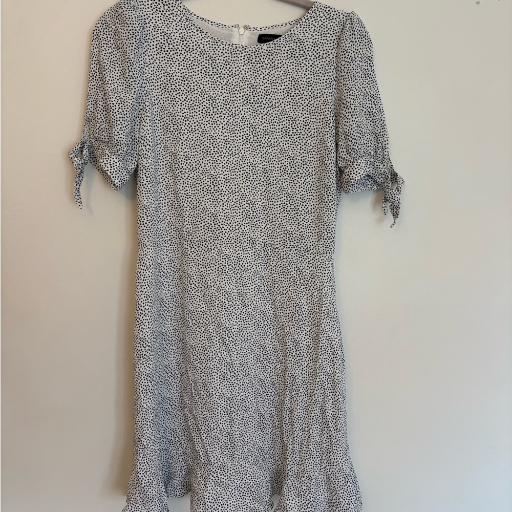 Banana Republic White and Black Patterned Midi Dress